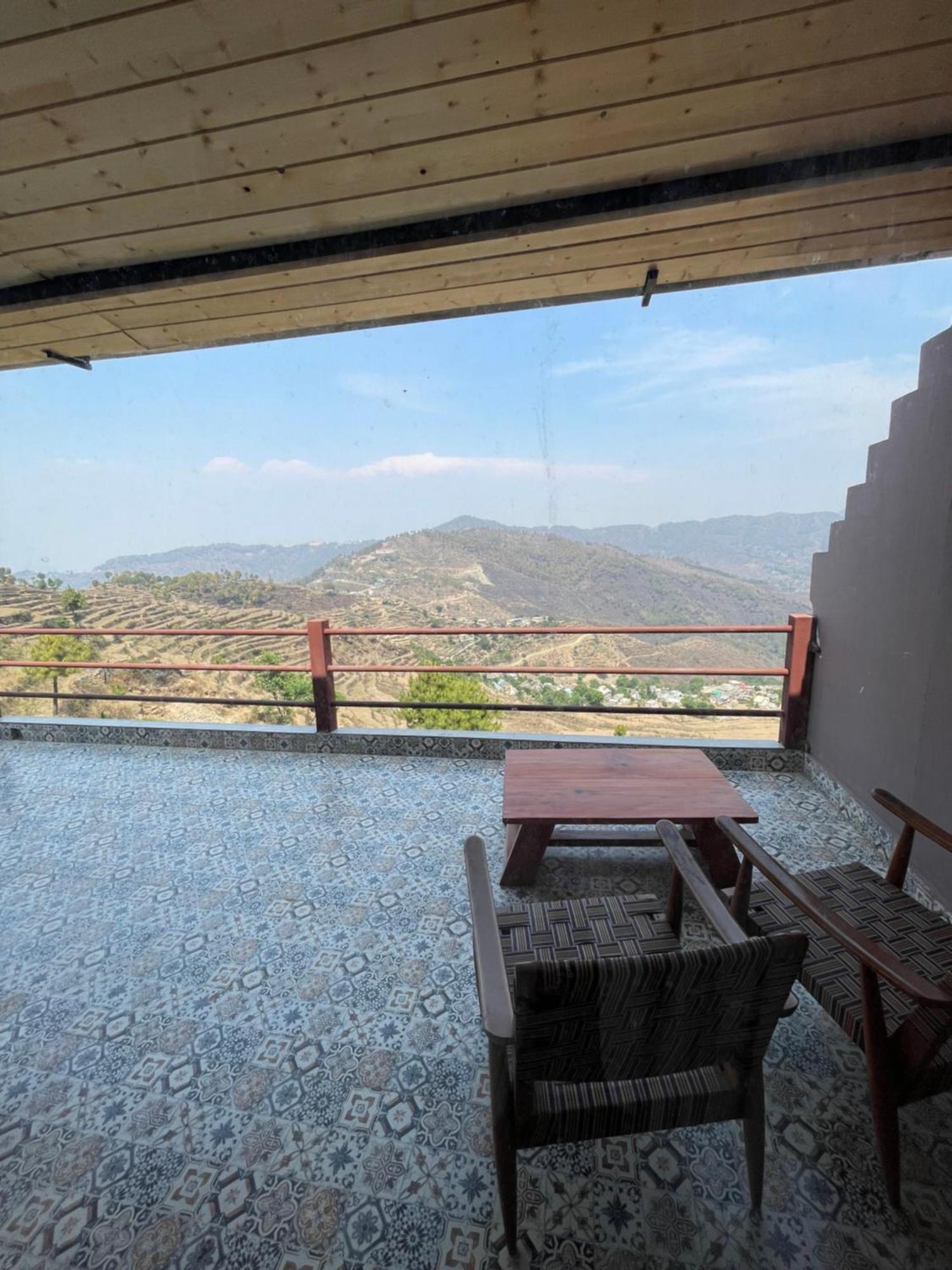 Bsr Farms Resort Pauri Dış mekan fotoğraf